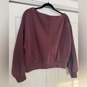 Abercrombie & Fitch Sunday Slash Sweatshirt Top in Red Wine BRAND NEW